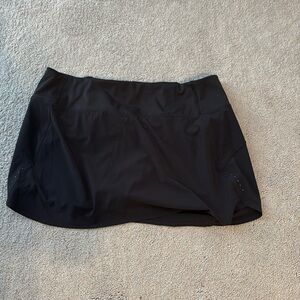 EUC Athleta Run with it Skort 14" Black Sz XL